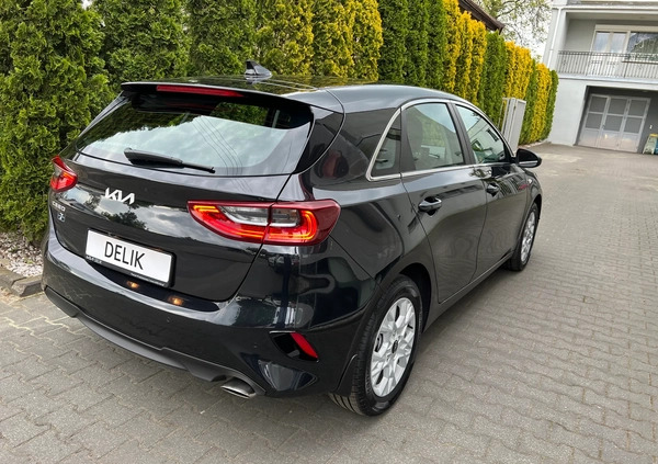 Kia Ceed cena 111900 przebieg: 6, rok produkcji 2023 z Urzędów małe 379